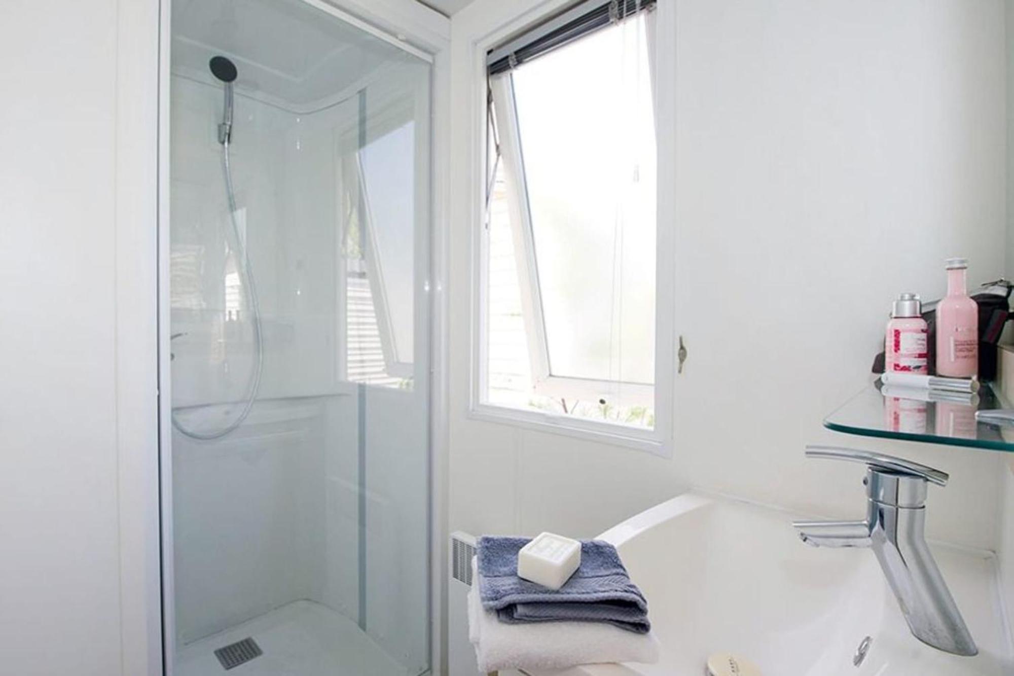 ויאס Mobile Home Camping Marvilla Parks Le Petit Mousse M028 מראה חיצוני תמונה